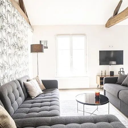 Comfortable And Bright 50 M In 10th Appartamento
