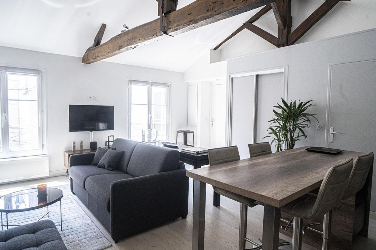 Comfortable And Bright 50 M In 10th Appartamento *